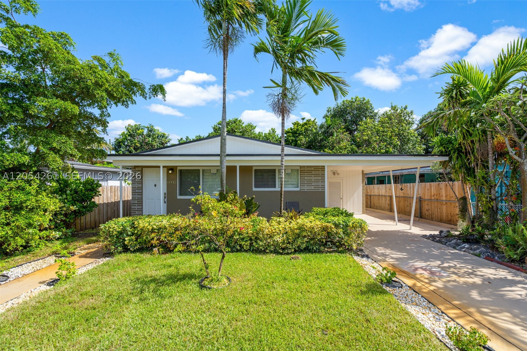 Hialeah photo 3