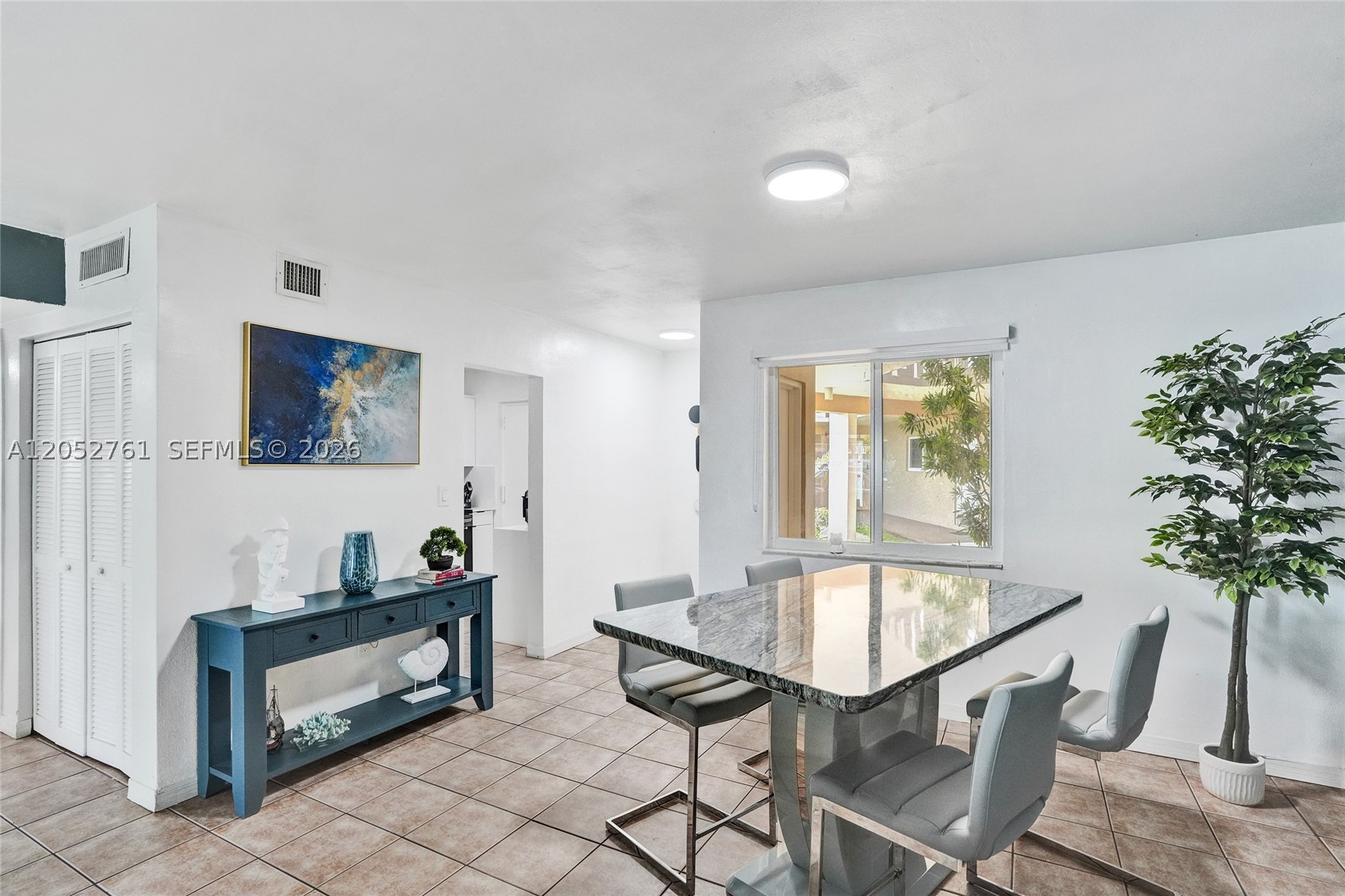 Miami Lakes photo 4