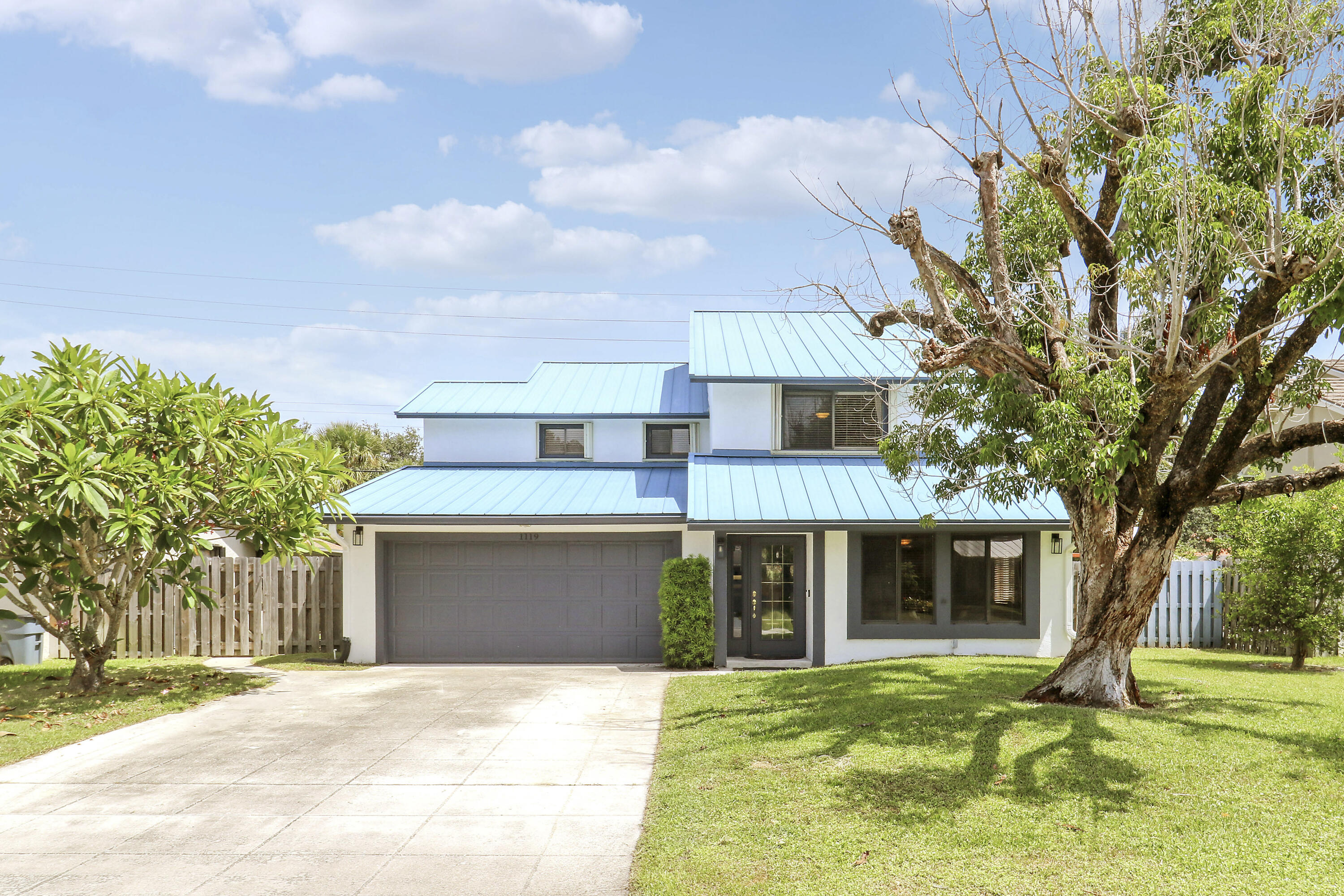 Palm Beach Gardens photo 2