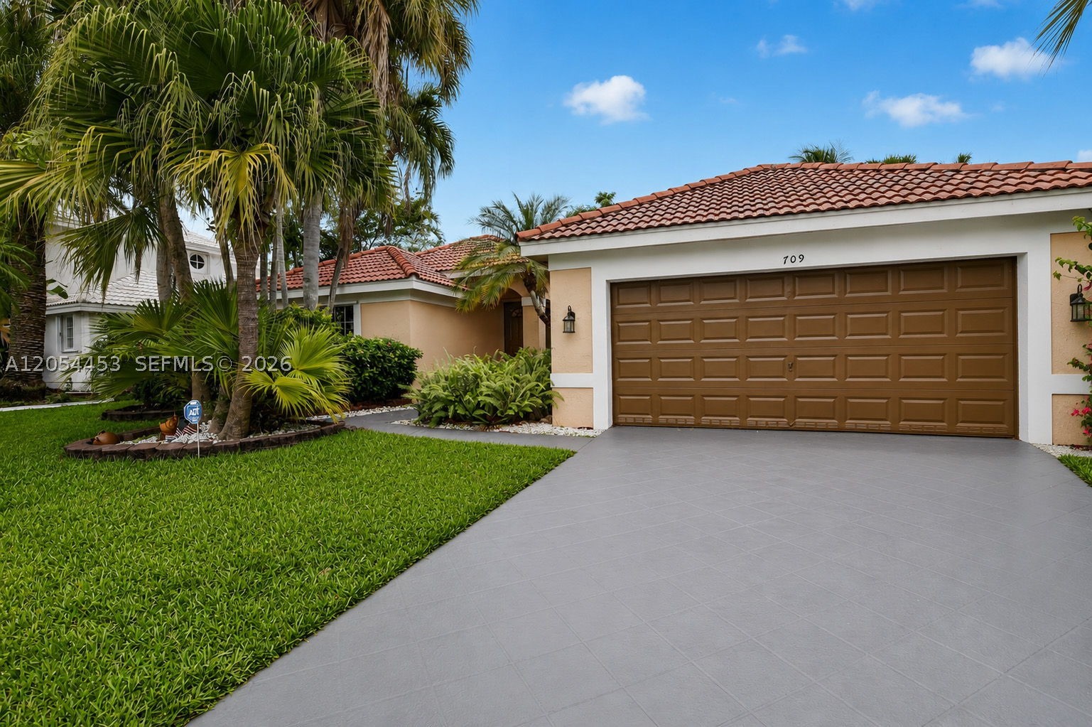 Pembroke Pines photo 3