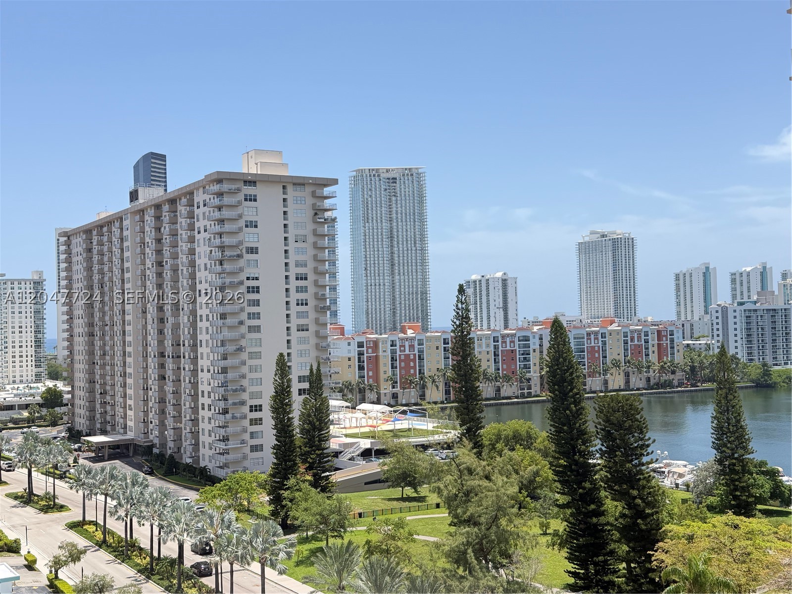 Sunny Isles Beach photo 3