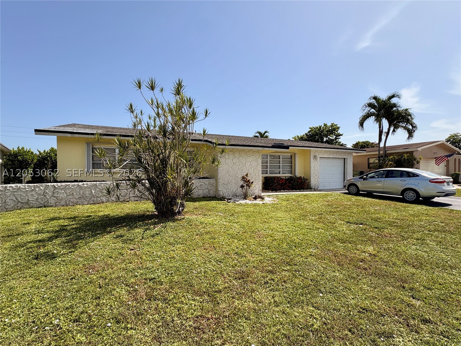 Pembroke Pines photo 3