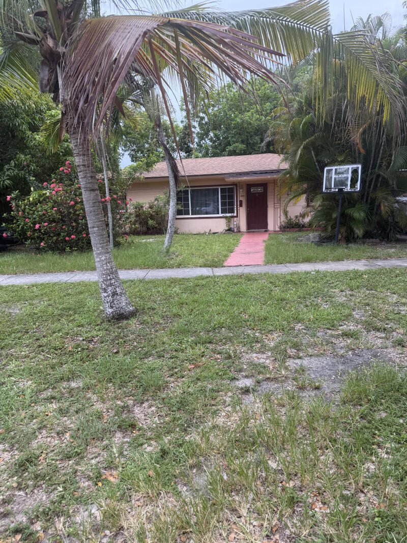 North Miami Beach photo 1