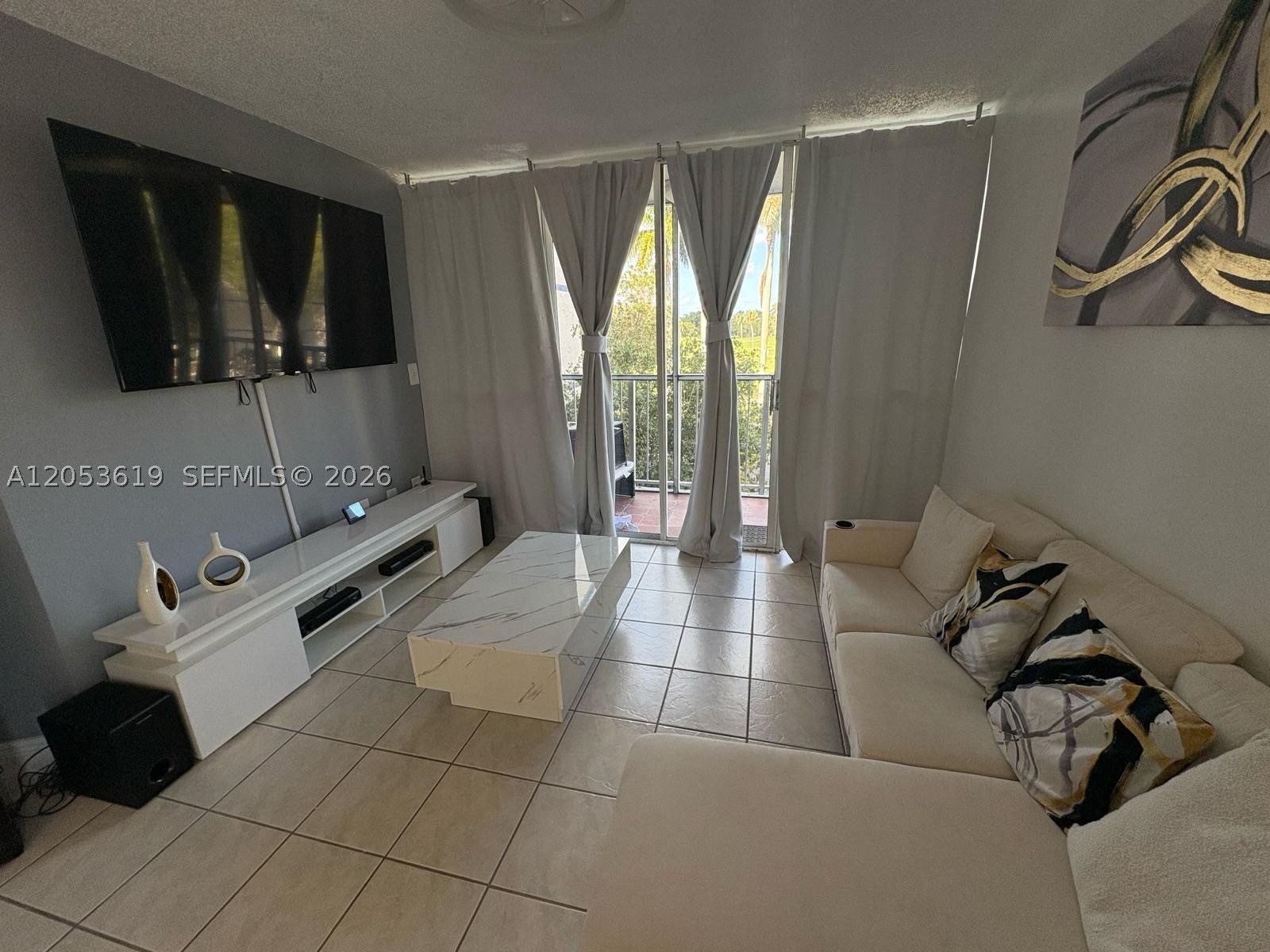 Hialeah photo 3