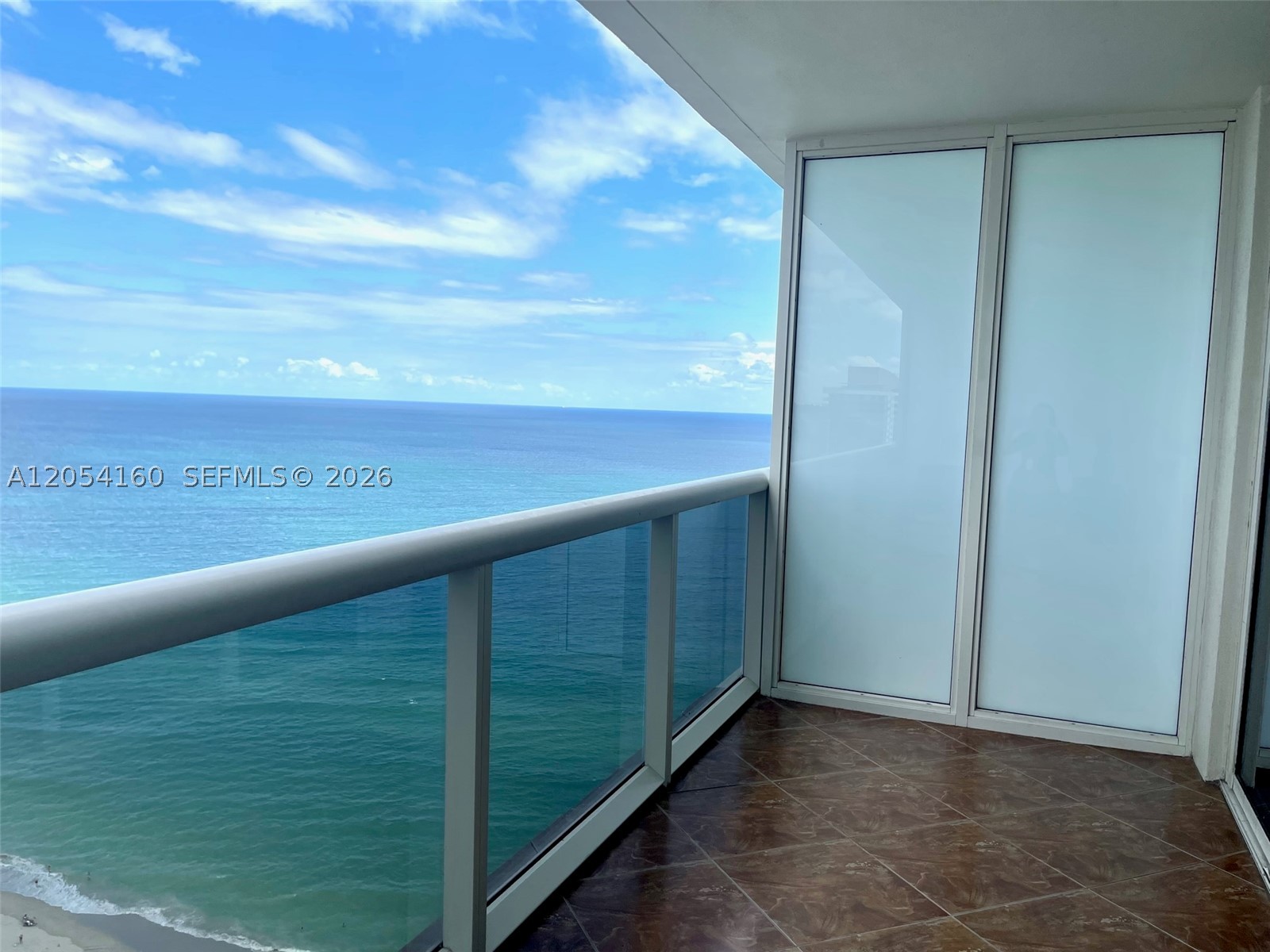 Hallandale Beach photo 2