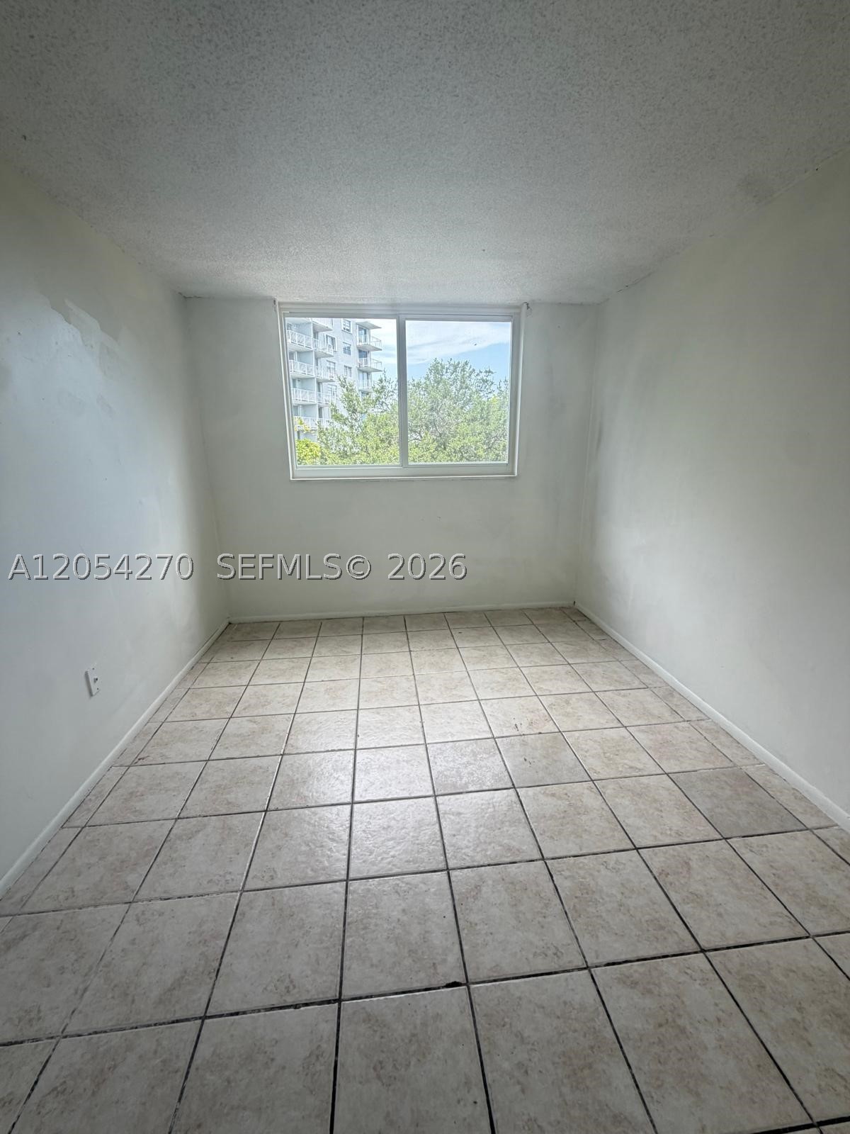 North Miami photo 3