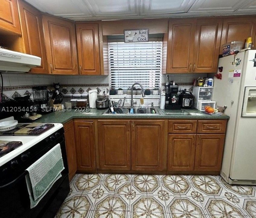 Hialeah photo 4