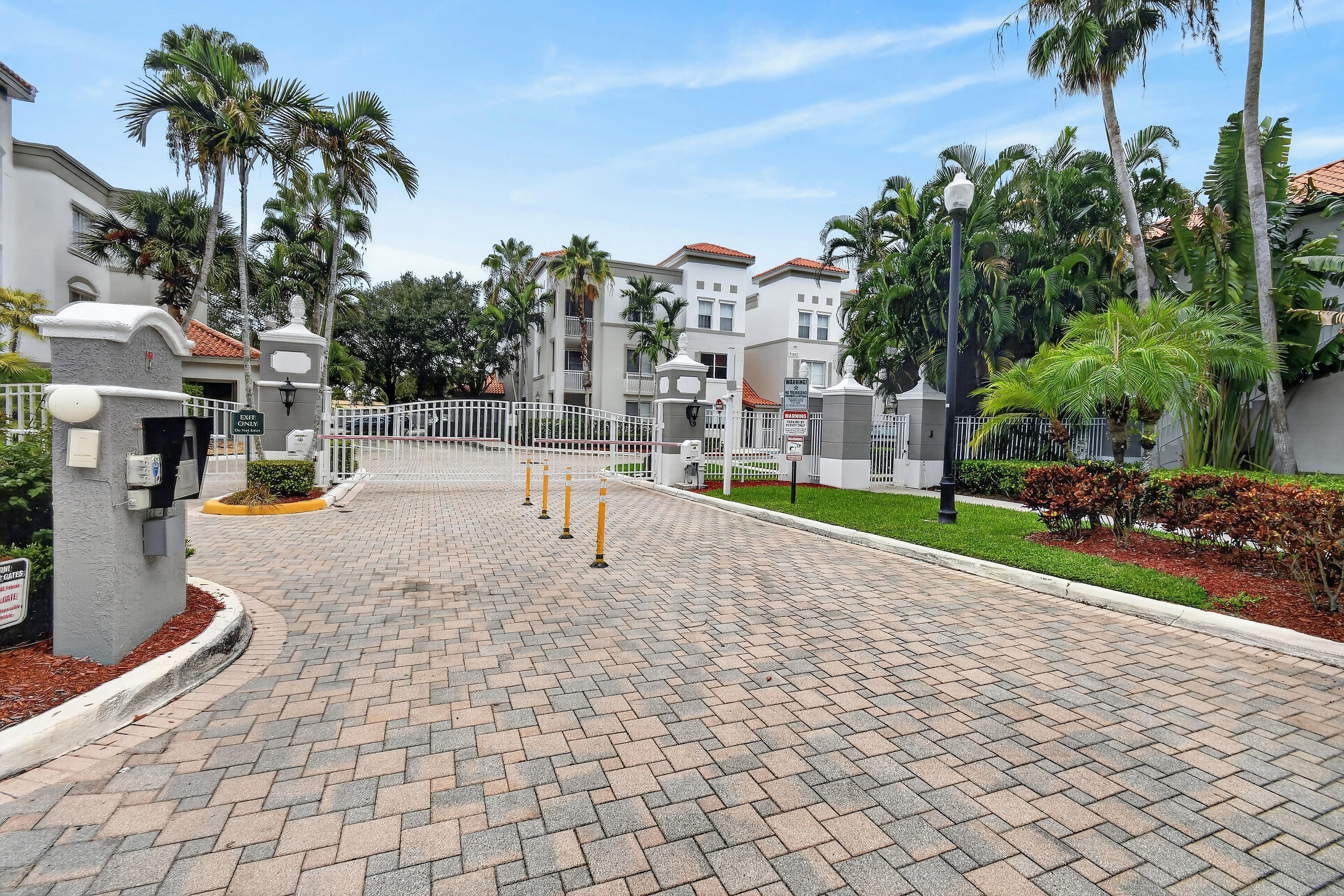 Palm Beach Gardens photo 3