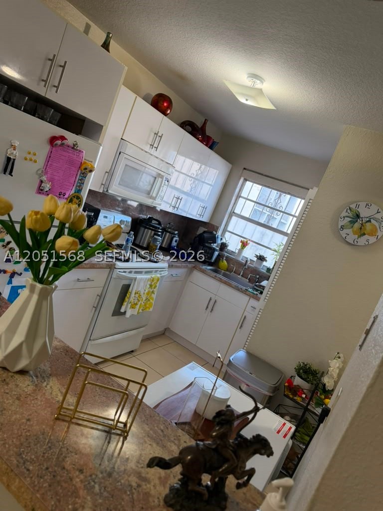 Hialeah photo 2