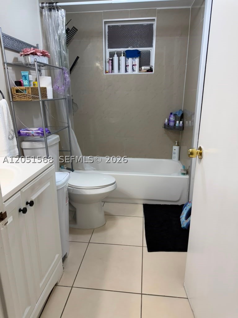 Hialeah photo 3