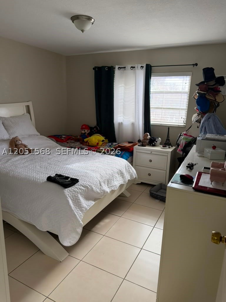 Hialeah photo 5