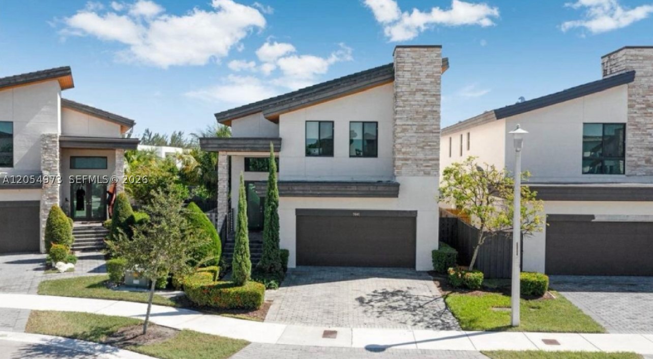 Doral photo 1