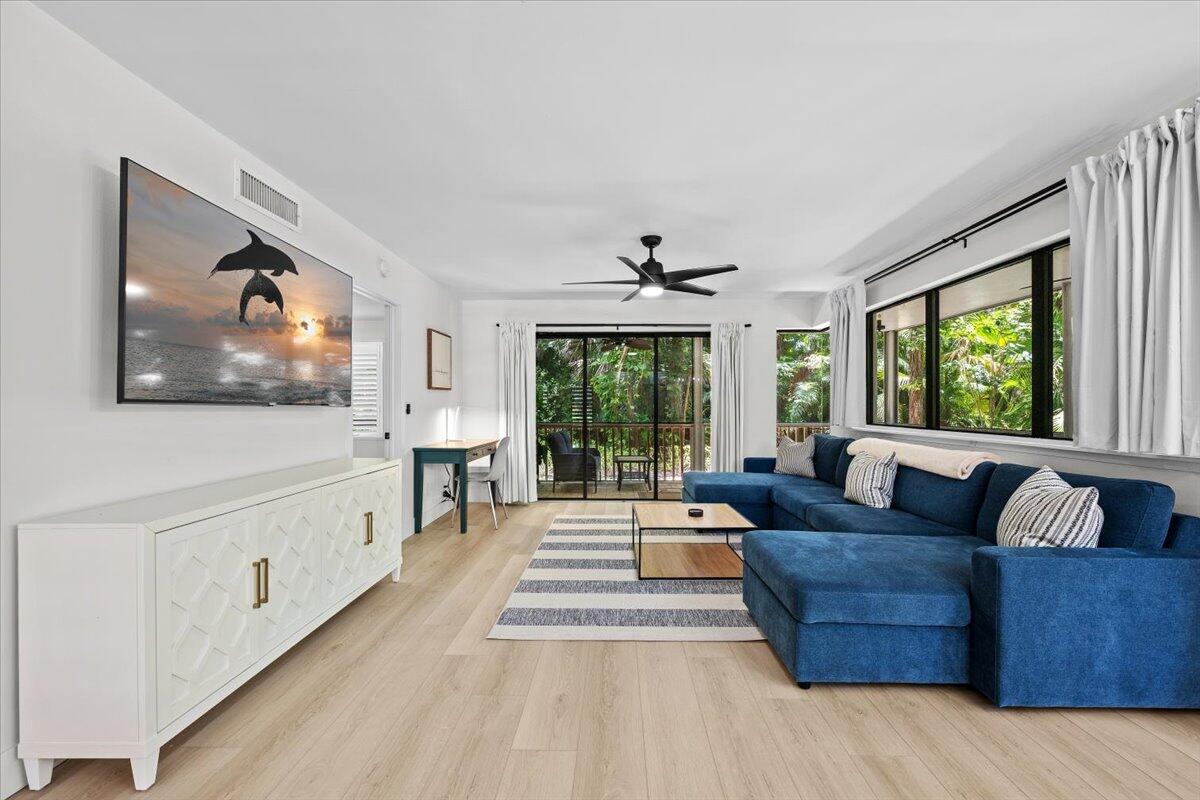 Palm Beach Gardens photo 3