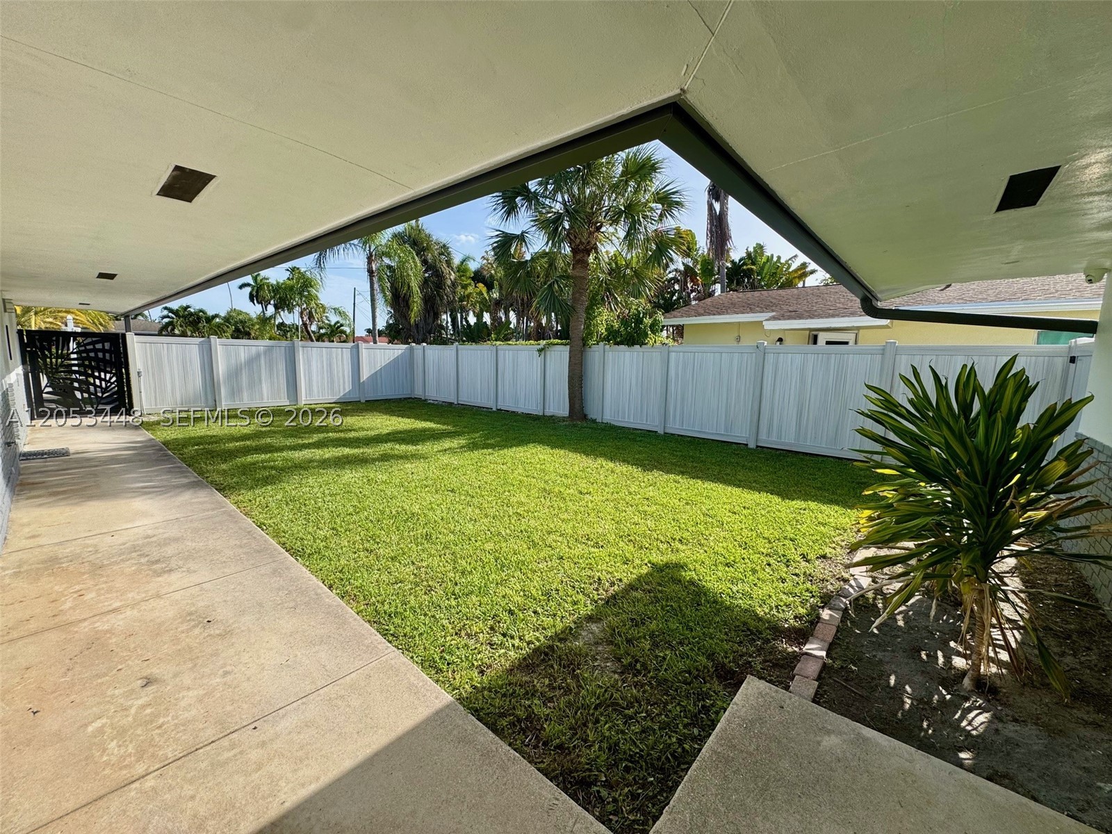Wilton Manors photo 5