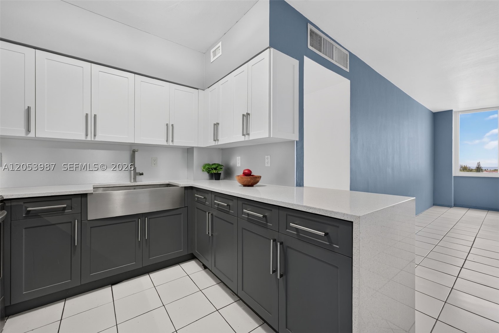 Miami Beach photo 4
