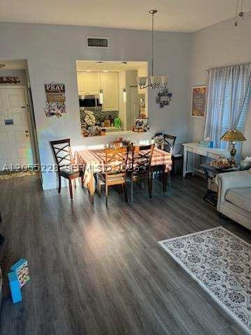 Pembroke Pines photo 3