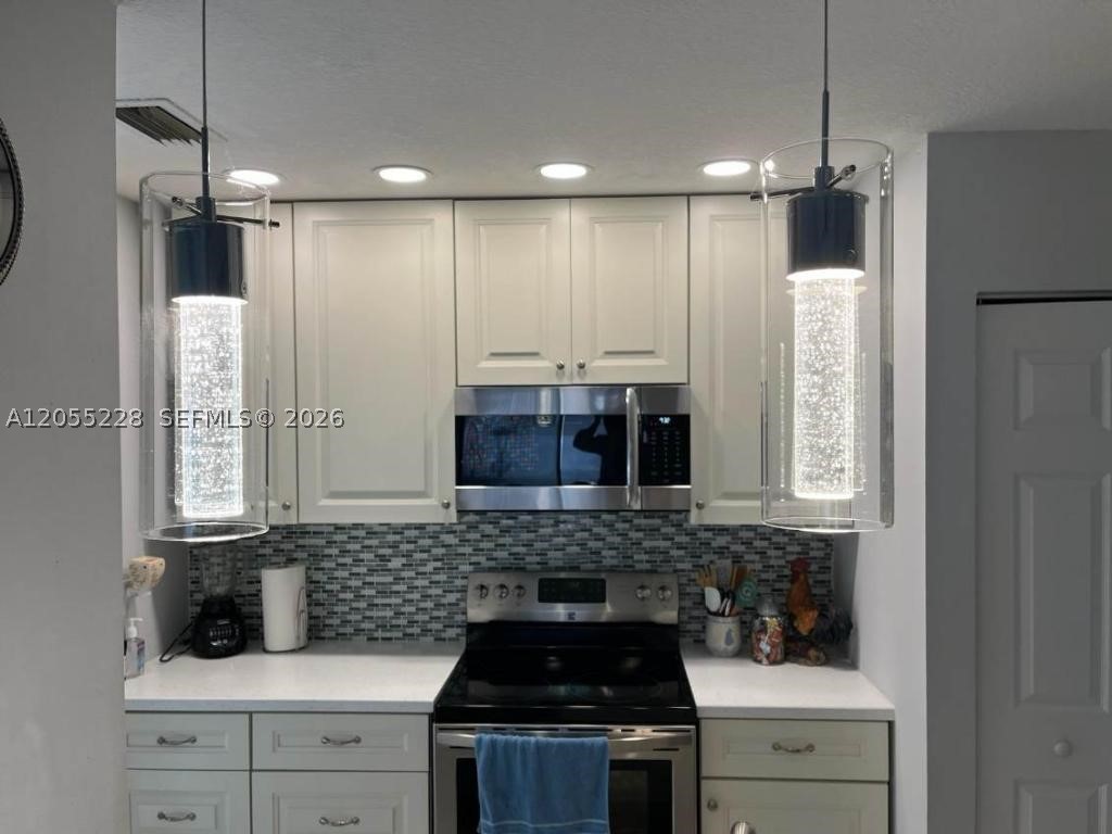 Pembroke Pines photo 5