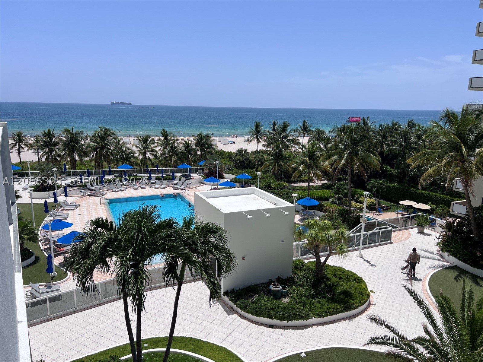 Miami Beach photo 1
