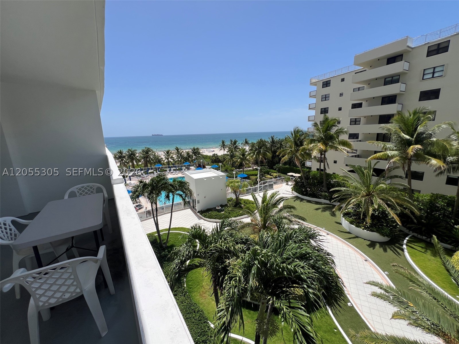 Miami Beach photo 2