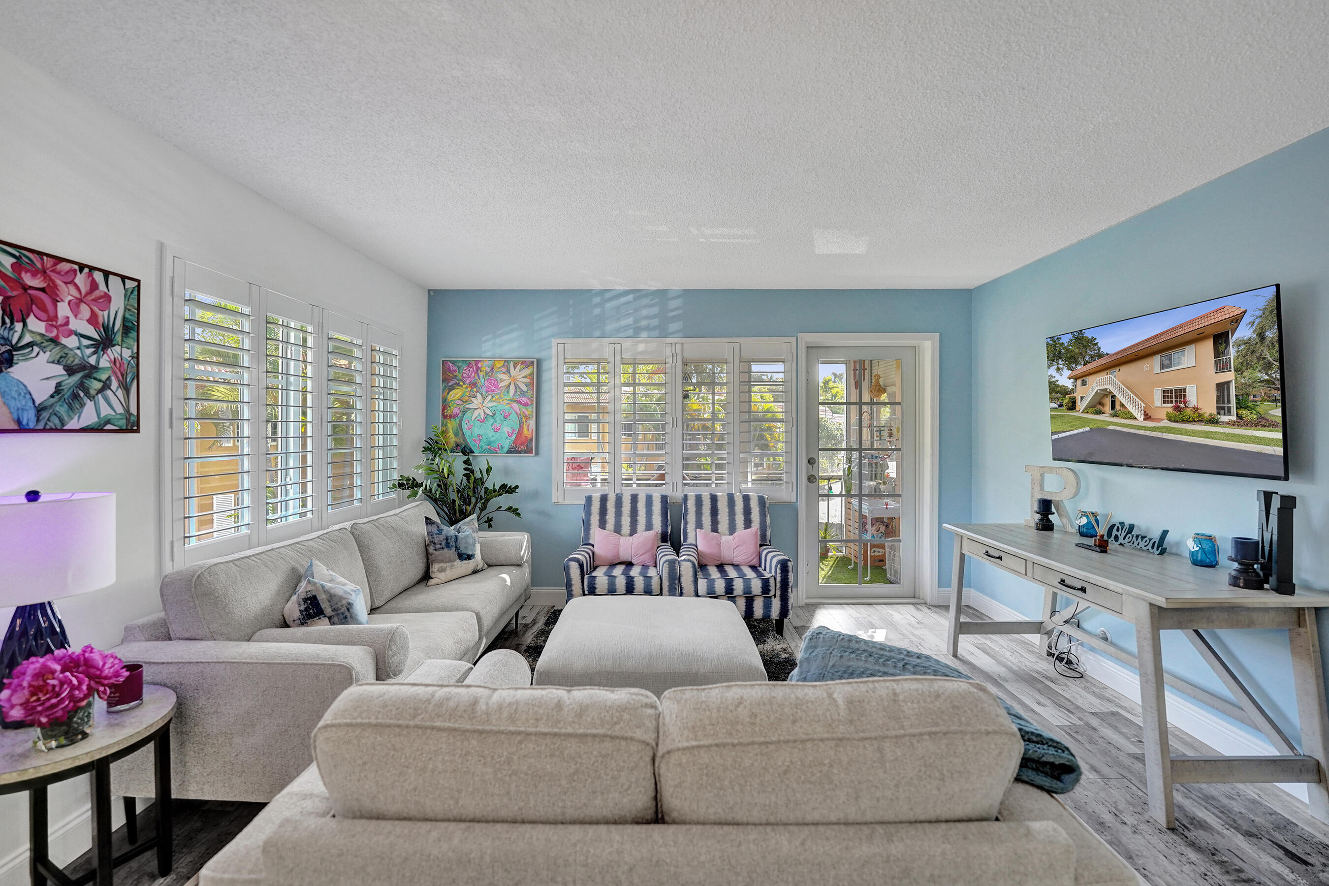 Wilton Manors photo 5