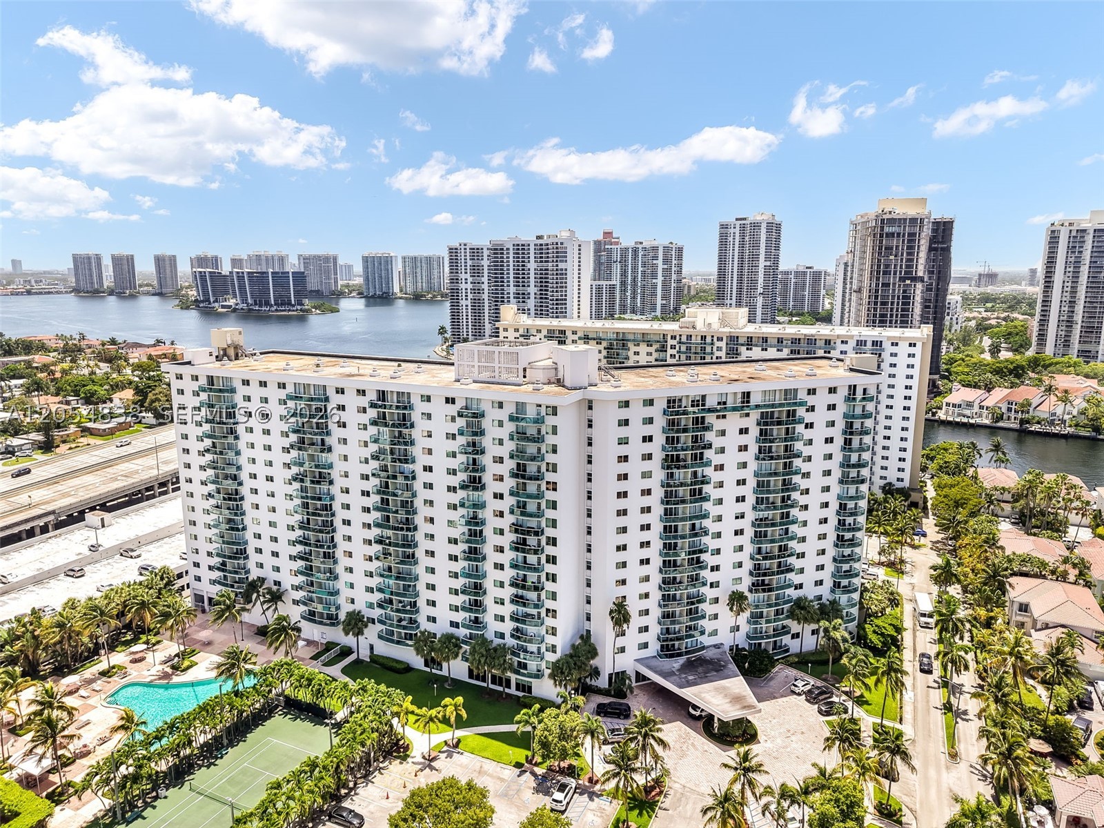 Sunny Isles Beach photo 1
