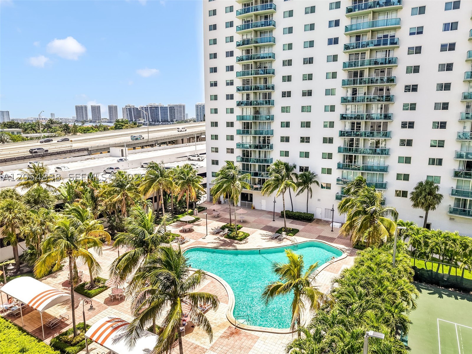 Sunny Isles Beach photo 2