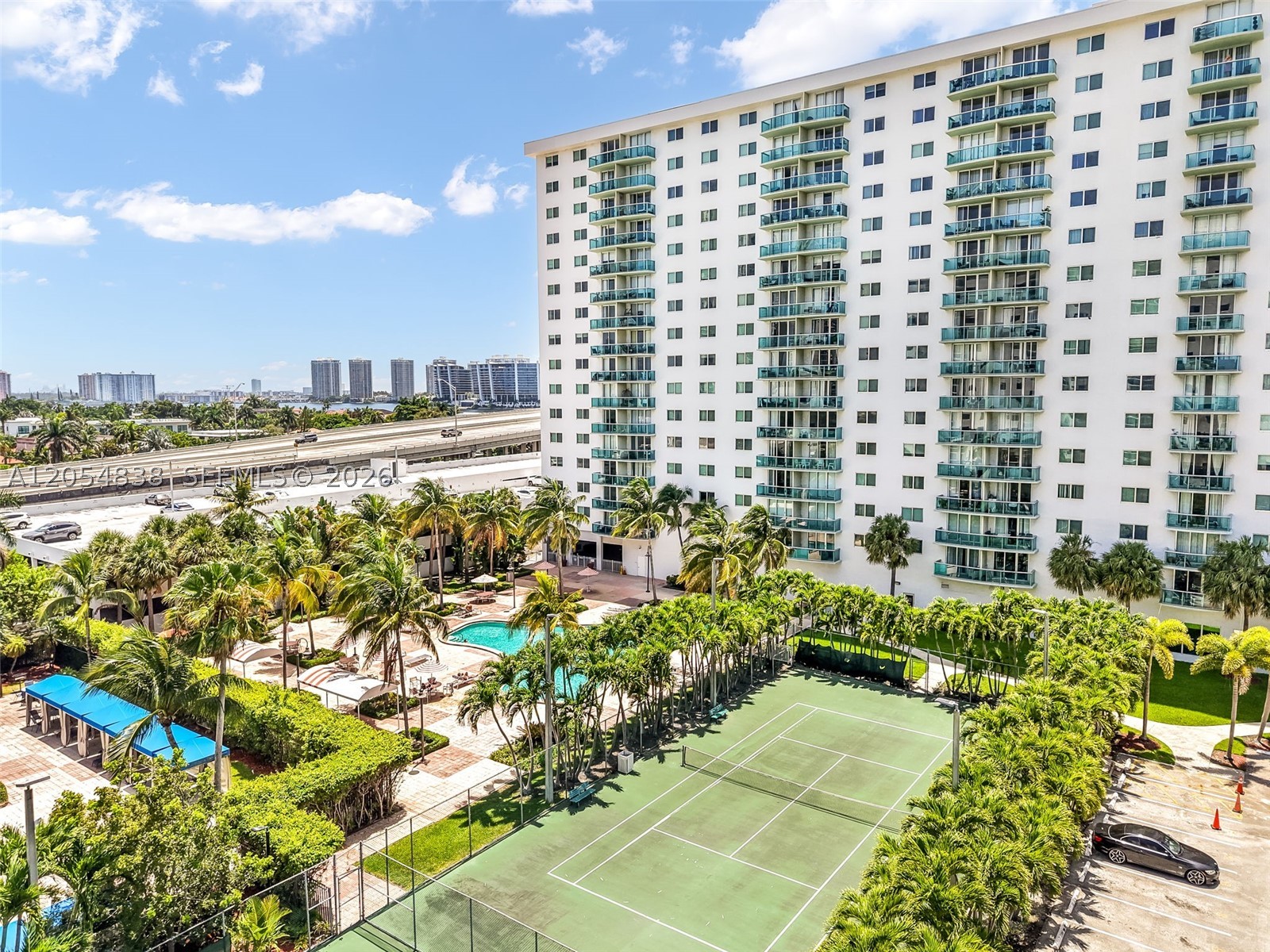 Sunny Isles Beach photo 3