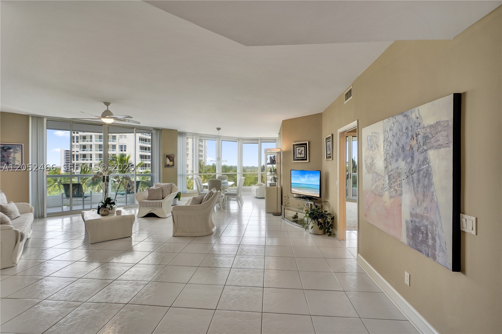 Aventura photo 4