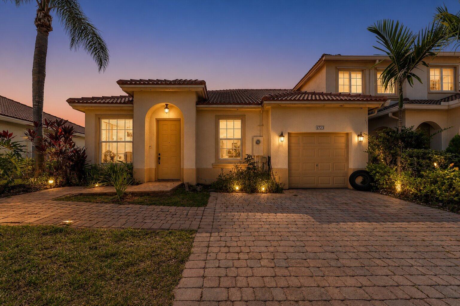 Pembroke Pines photo 1