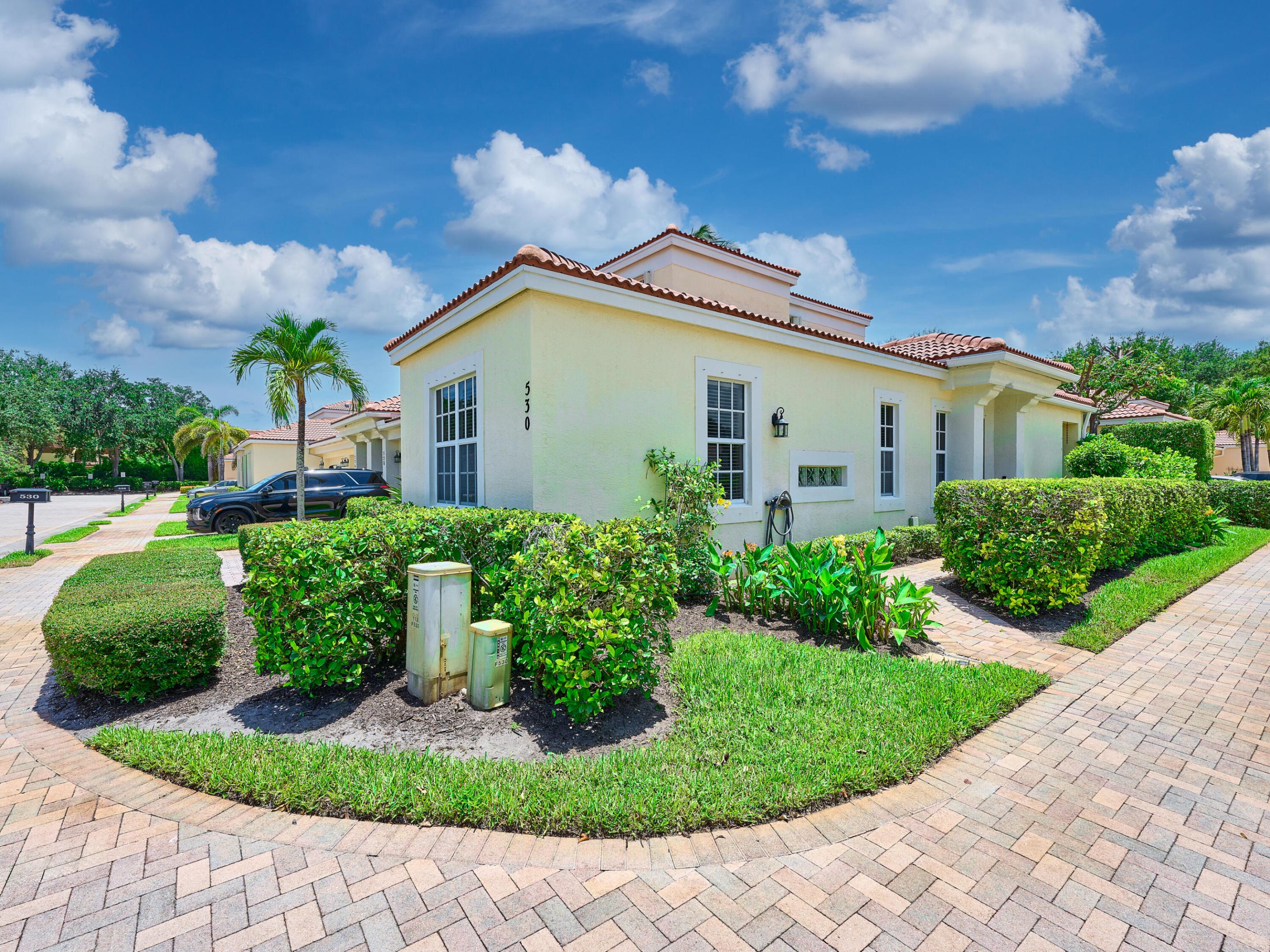 Palm Beach Gardens photo 4