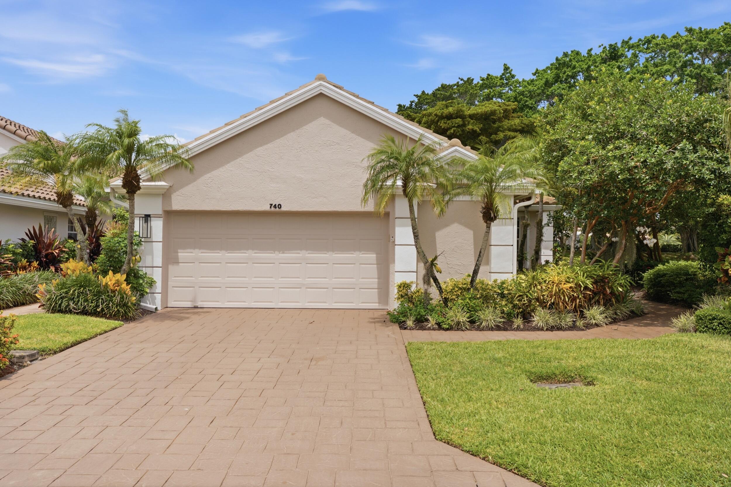 Palm Beach Gardens photo 3