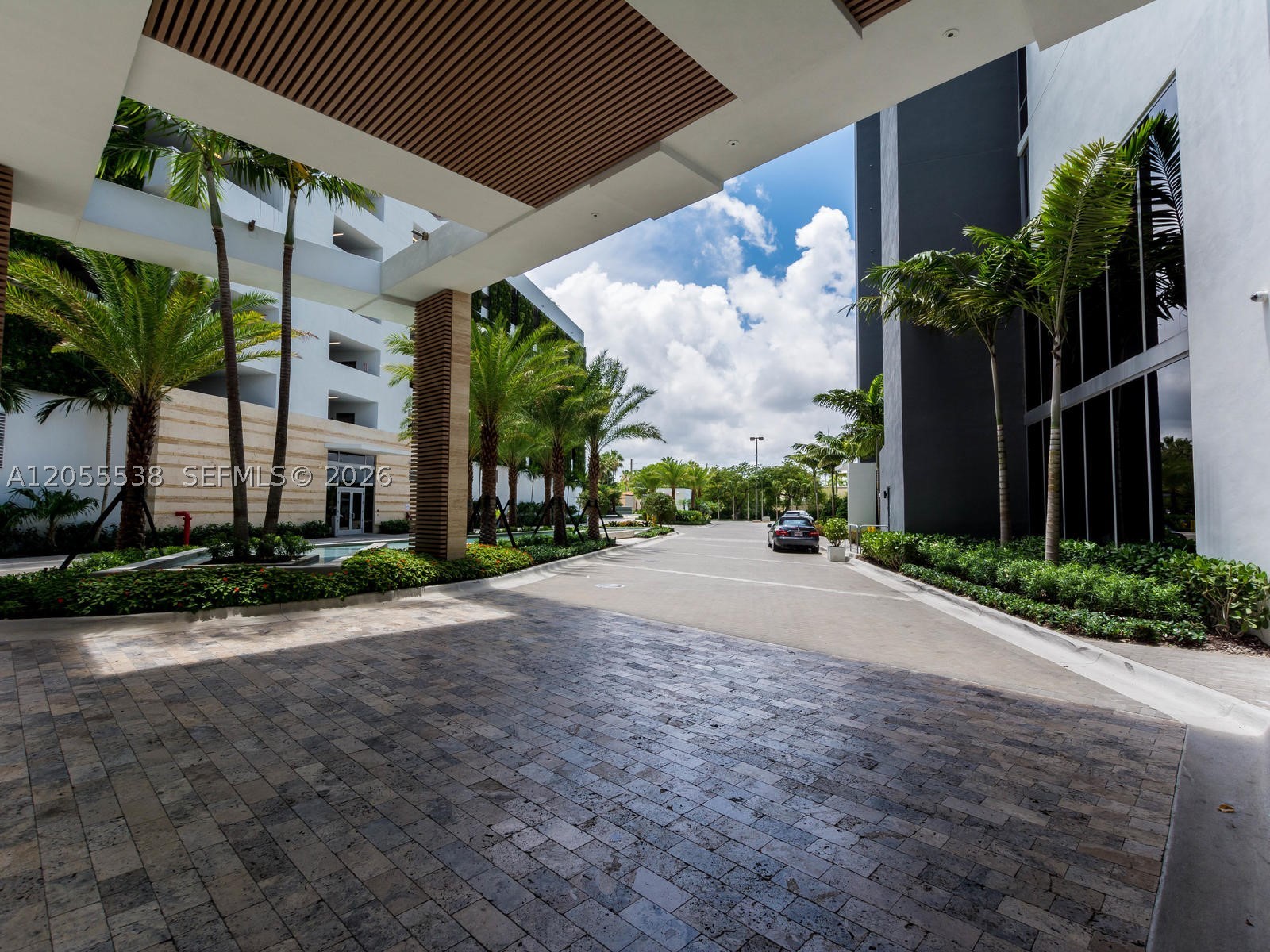North Miami Beach photo 3