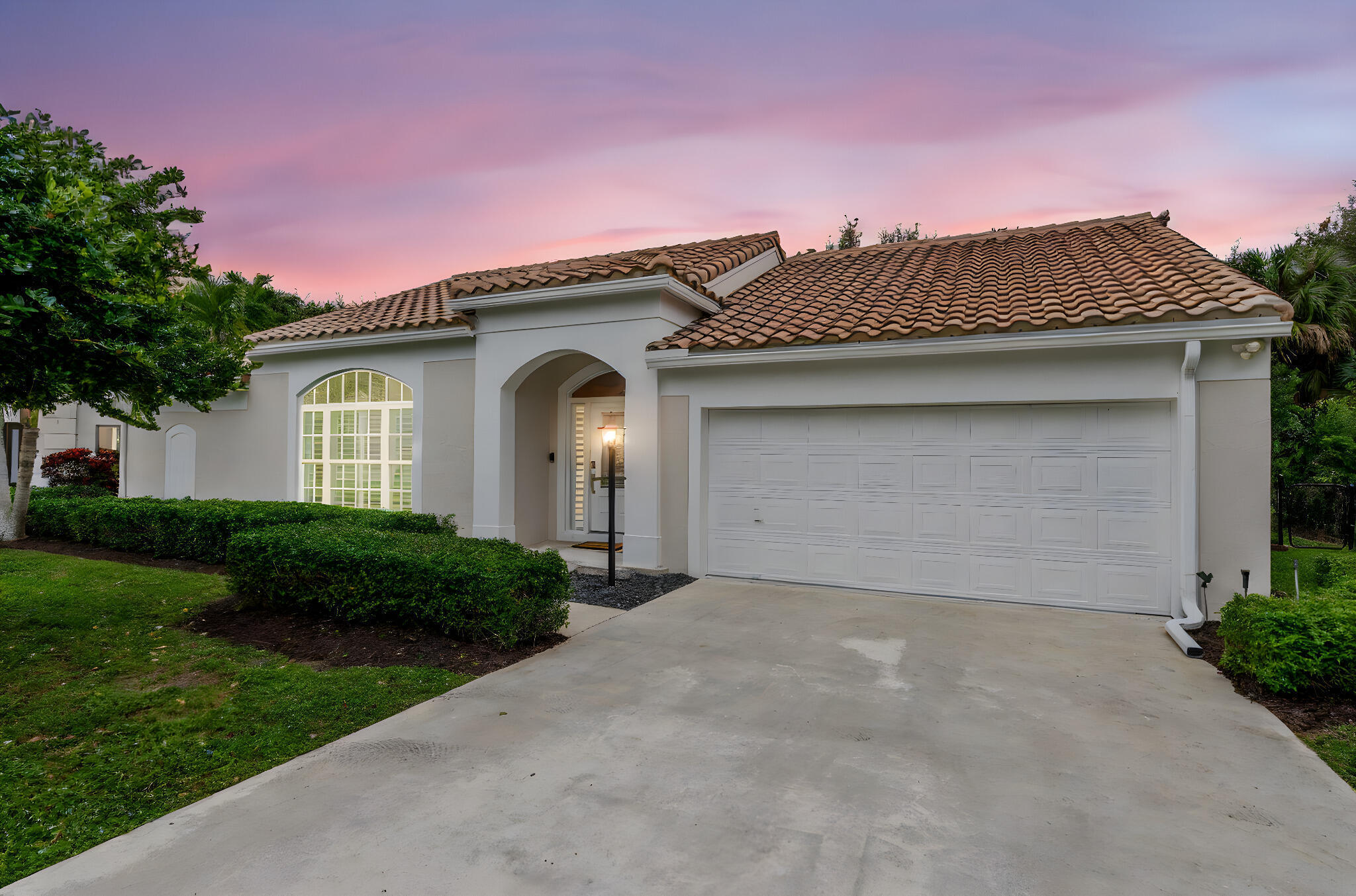 Palm Beach Gardens photo 1