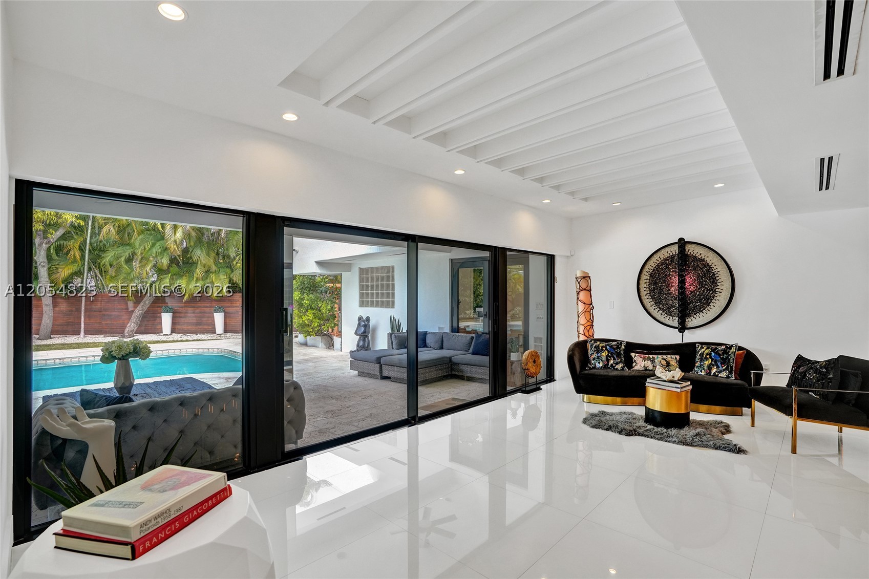North Miami Beach photo 3