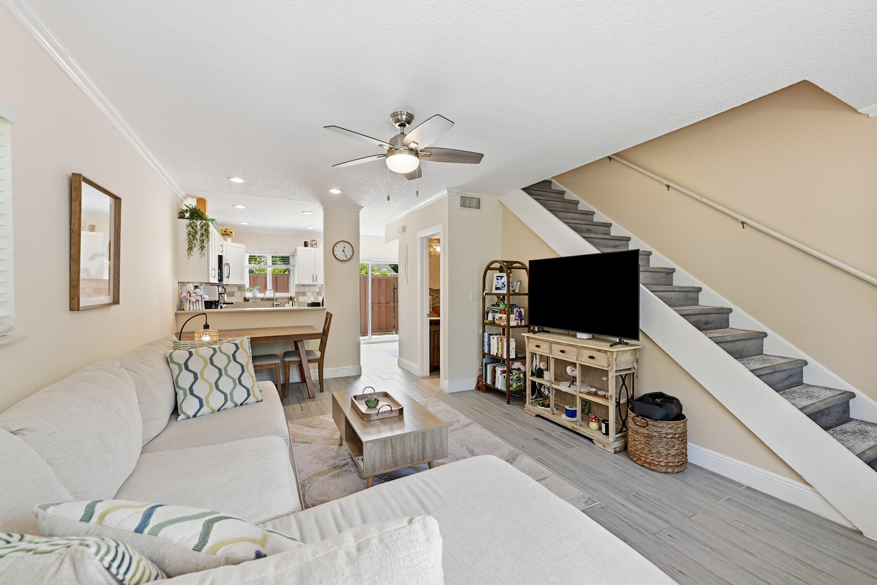 Wilton Manors photo 1
