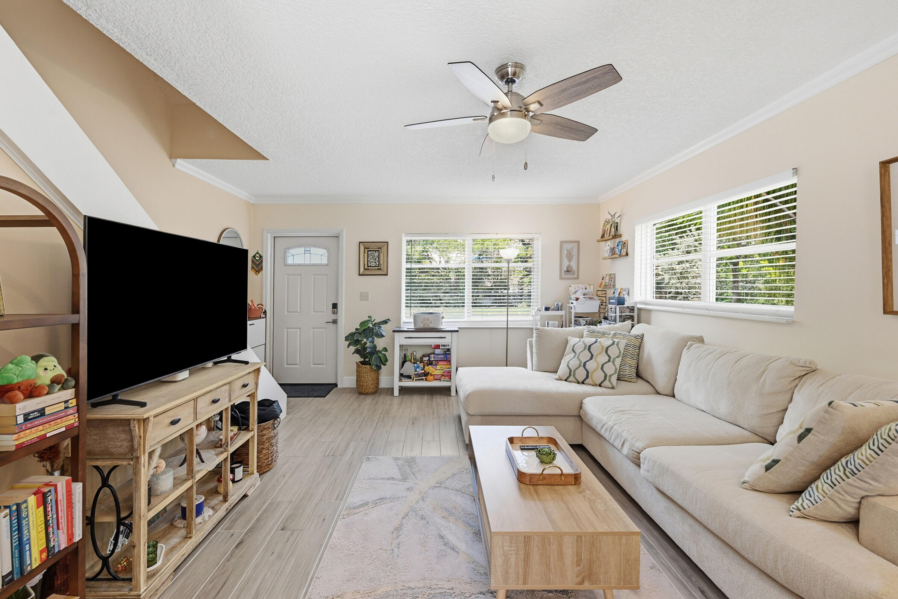 Wilton Manors photo 5