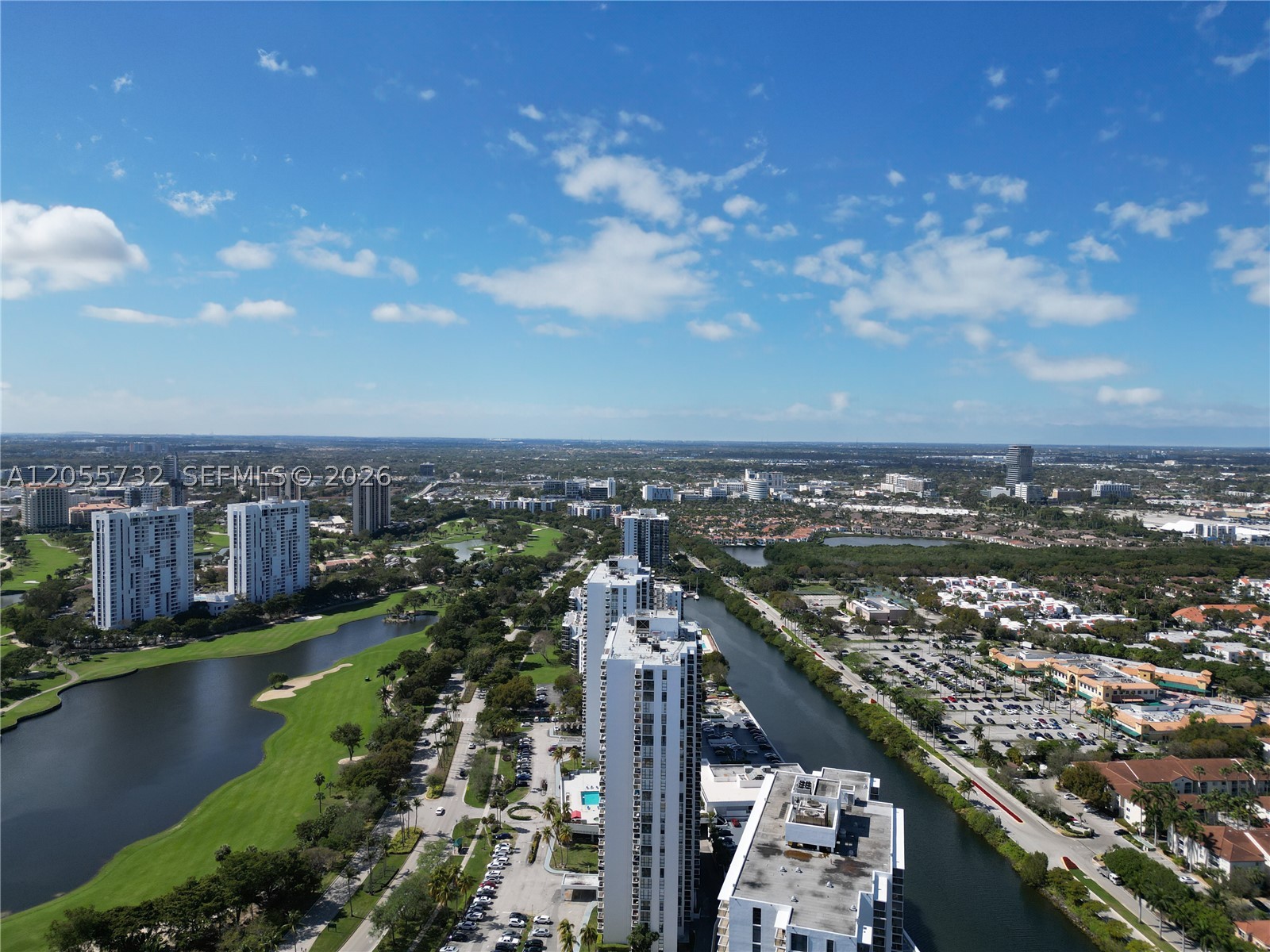 Aventura photo 4