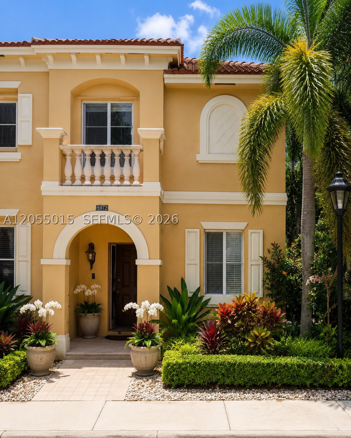 Miramar photo 1