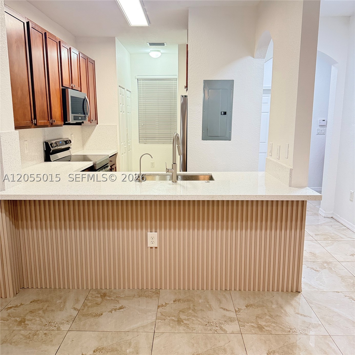 Miramar photo 5