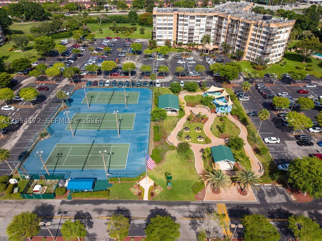 Pembroke Pines photo 2