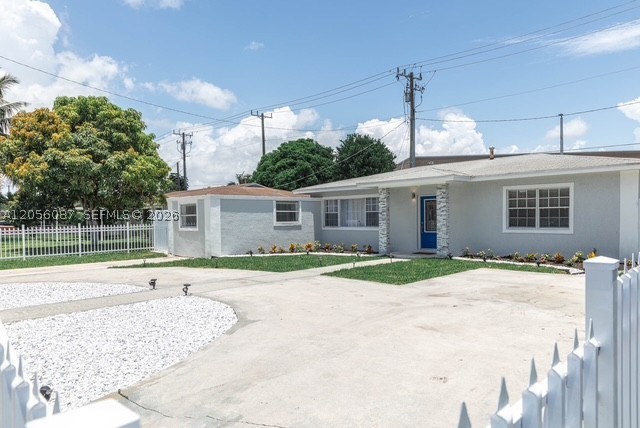 North Miami Beach photo 2