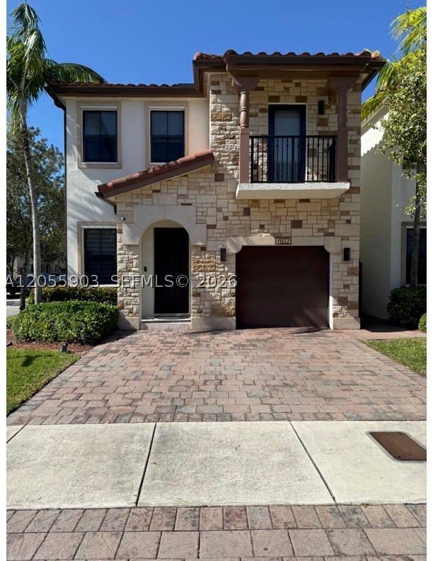 Doral photo 3