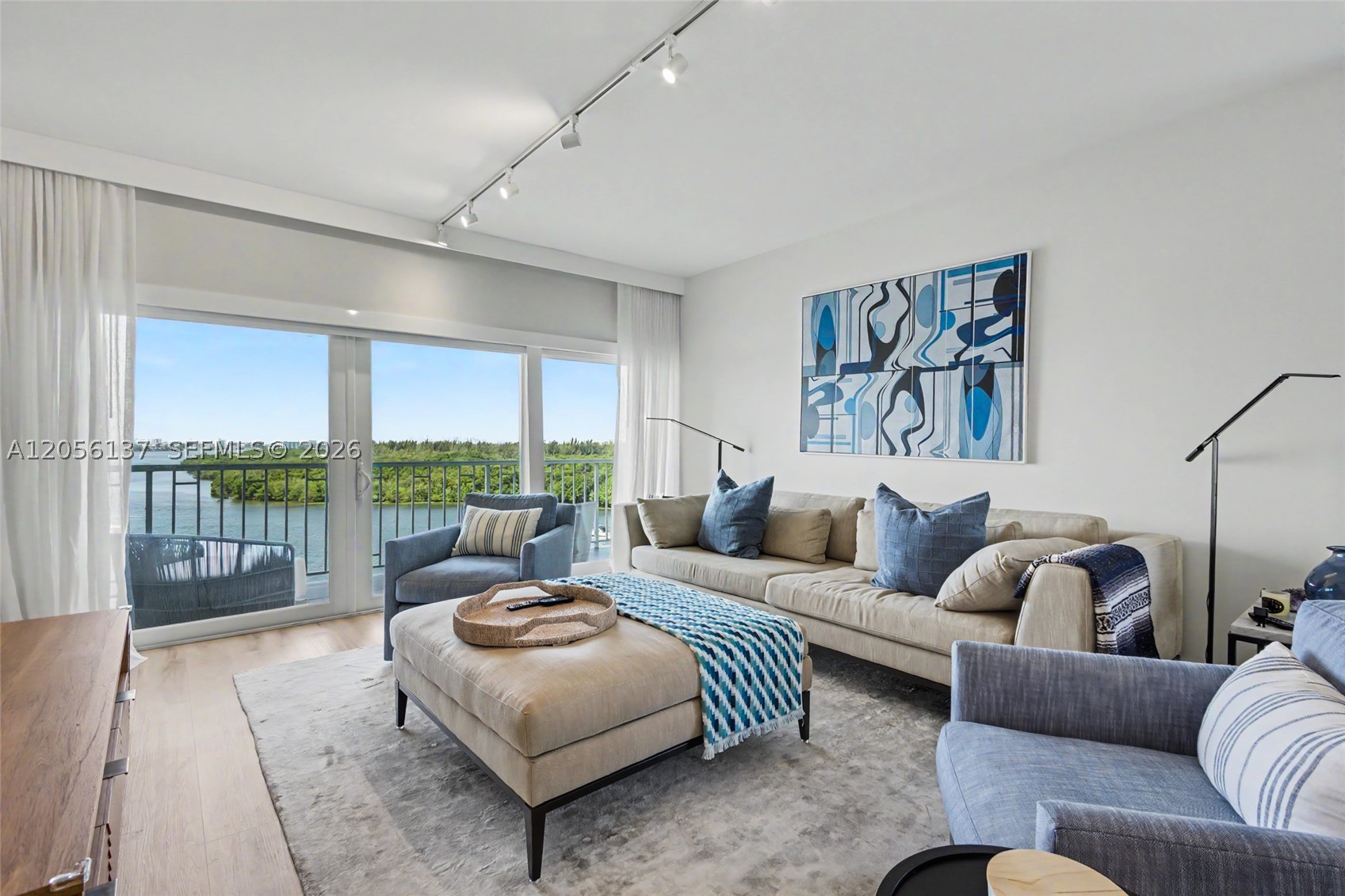Sunny Isles Beach photo 3