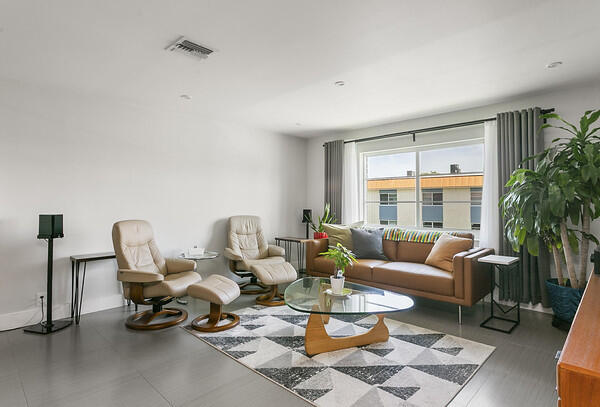 Wilton Manors photo 3