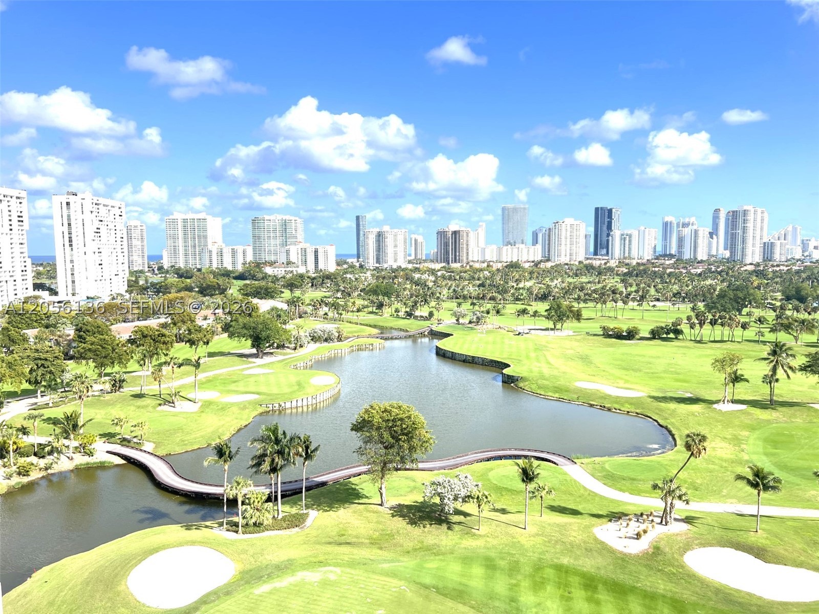 Aventura photo 2