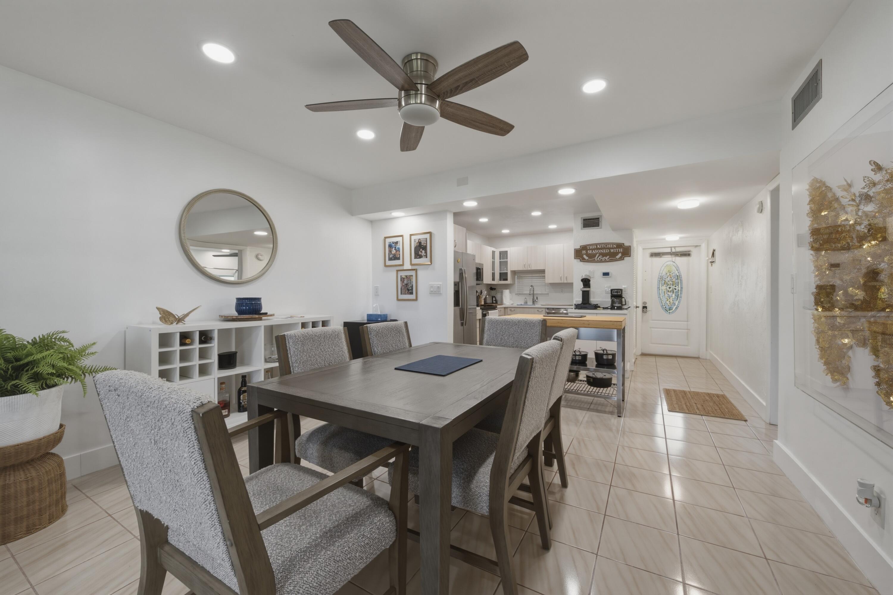 Pembroke Pines photo 3