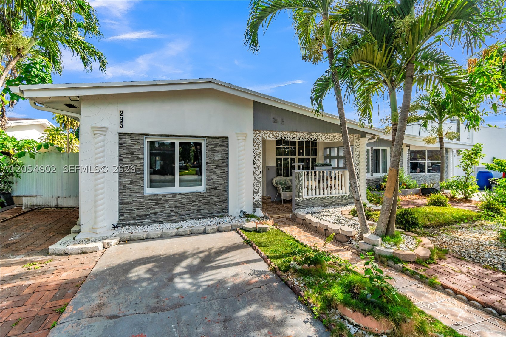 North Miami photo 3