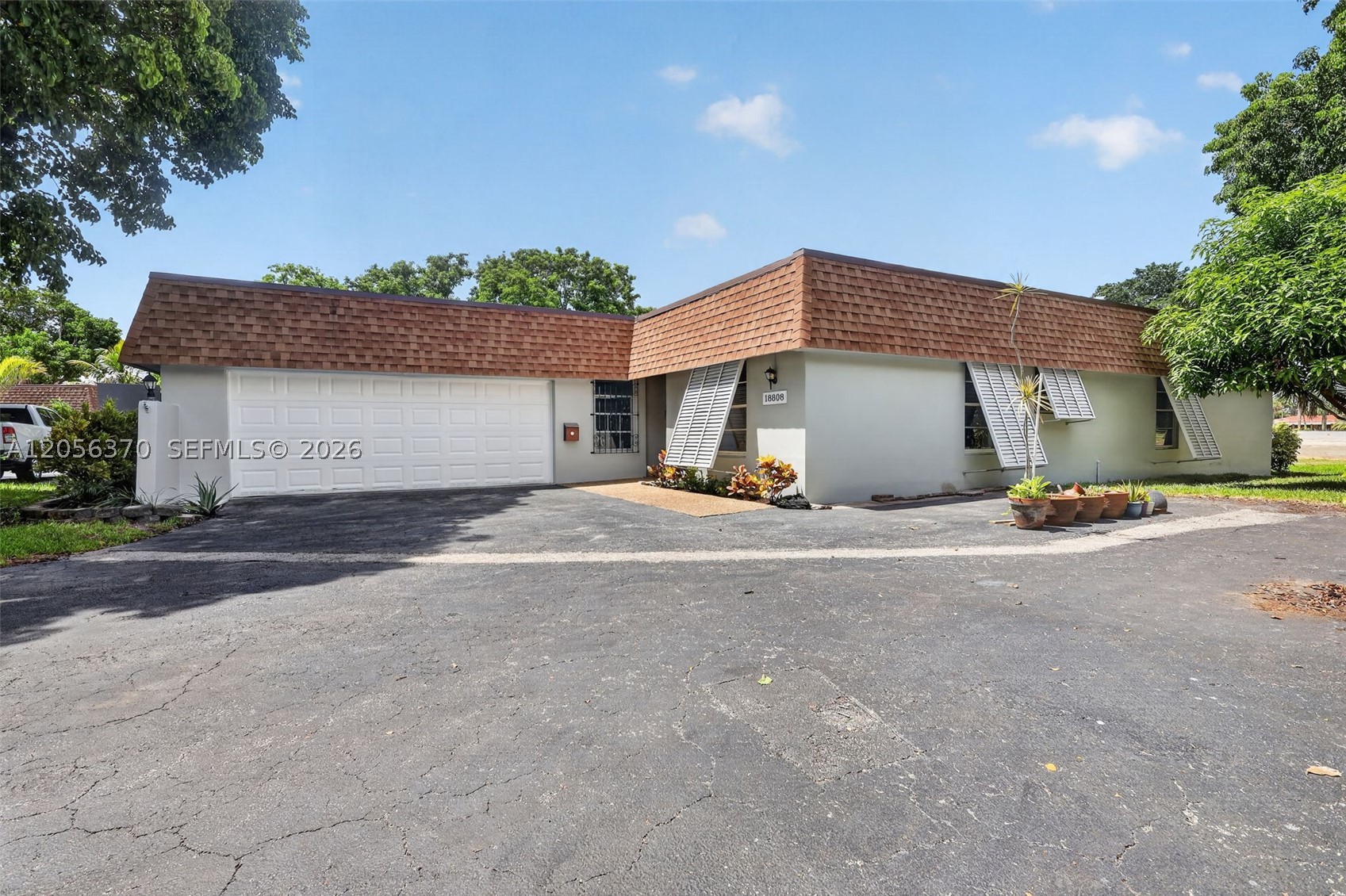 Hialeah photo 2