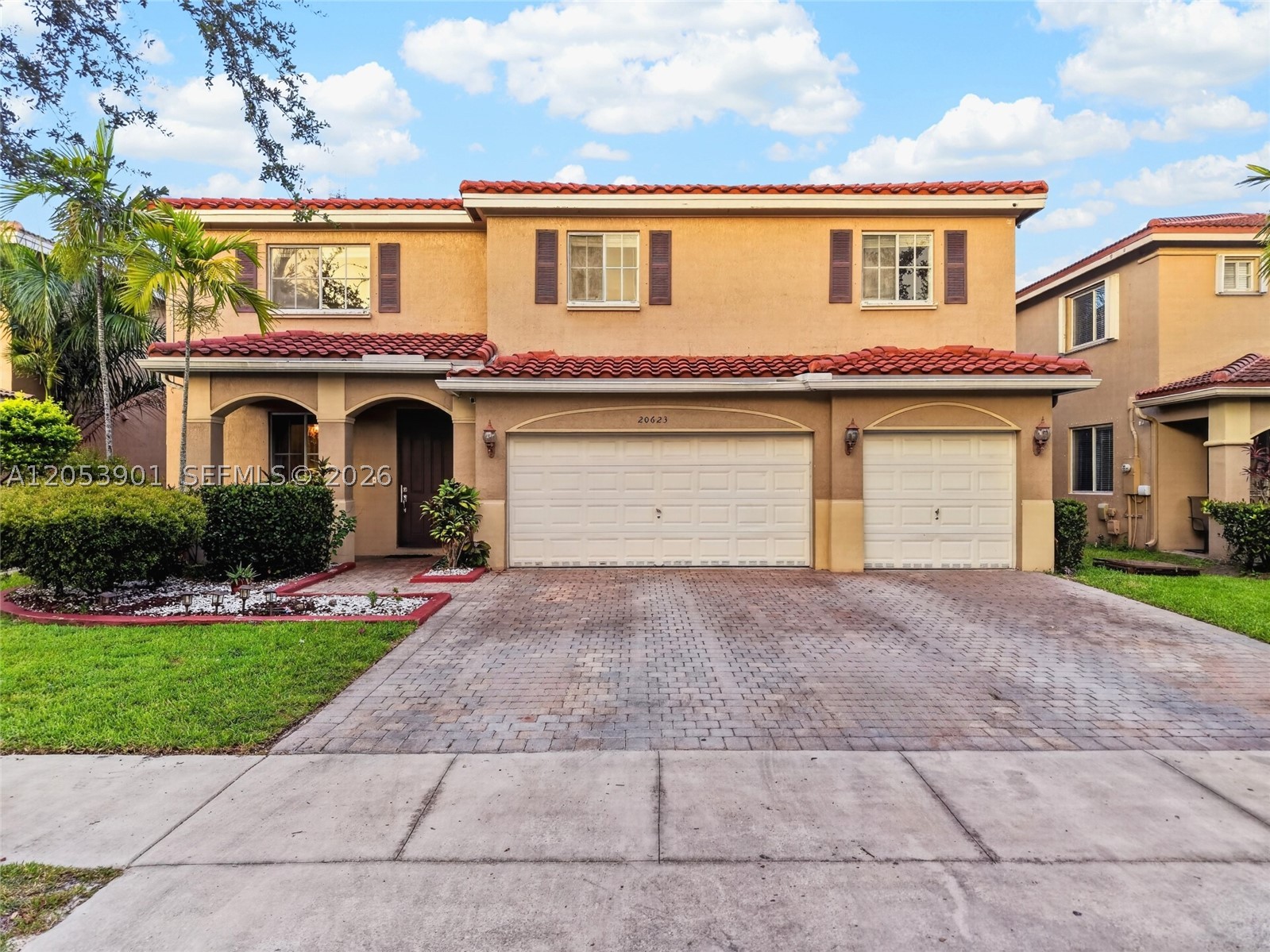 Miami Gardens photo 1
