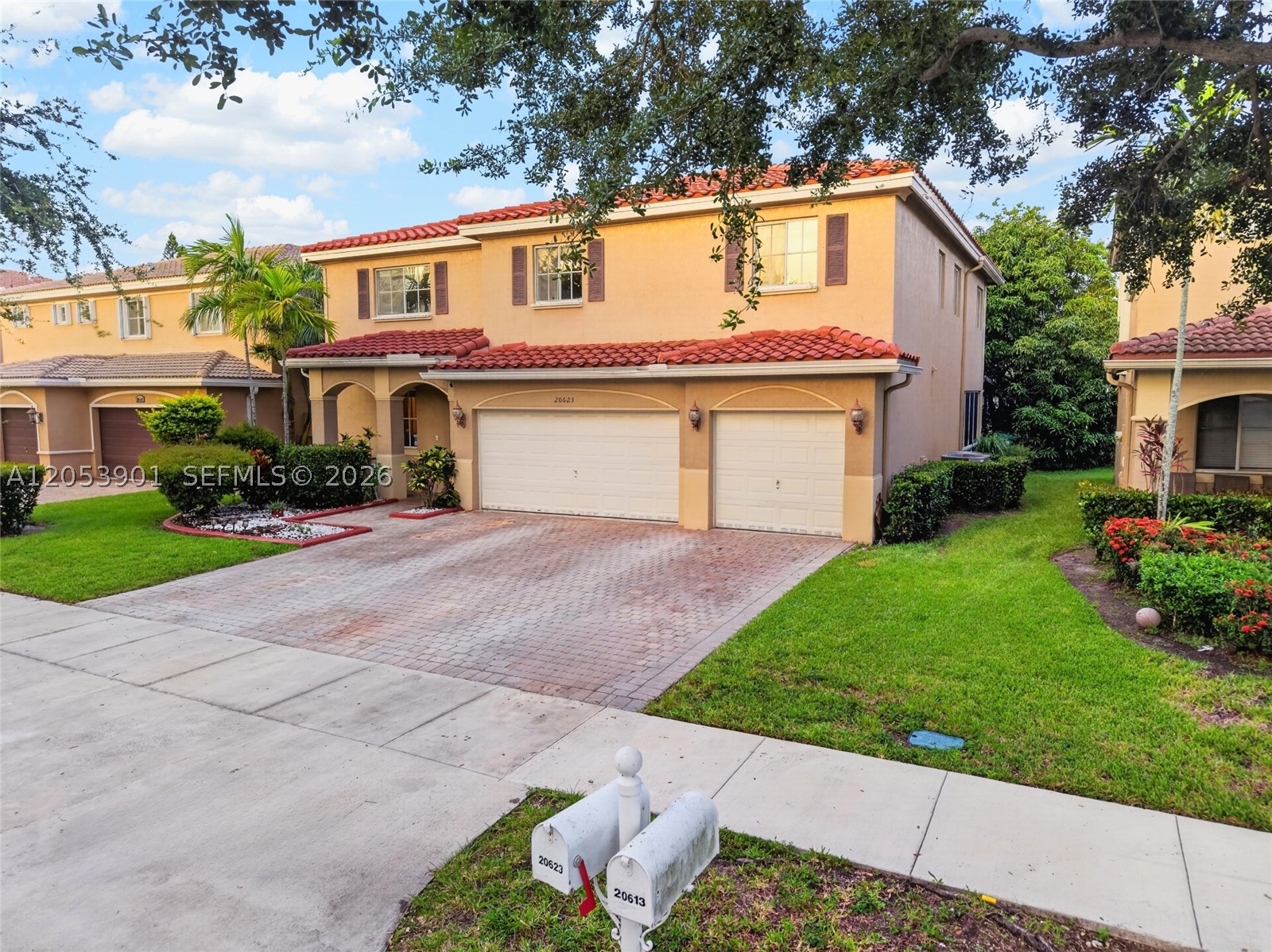 Miami Gardens photo 2